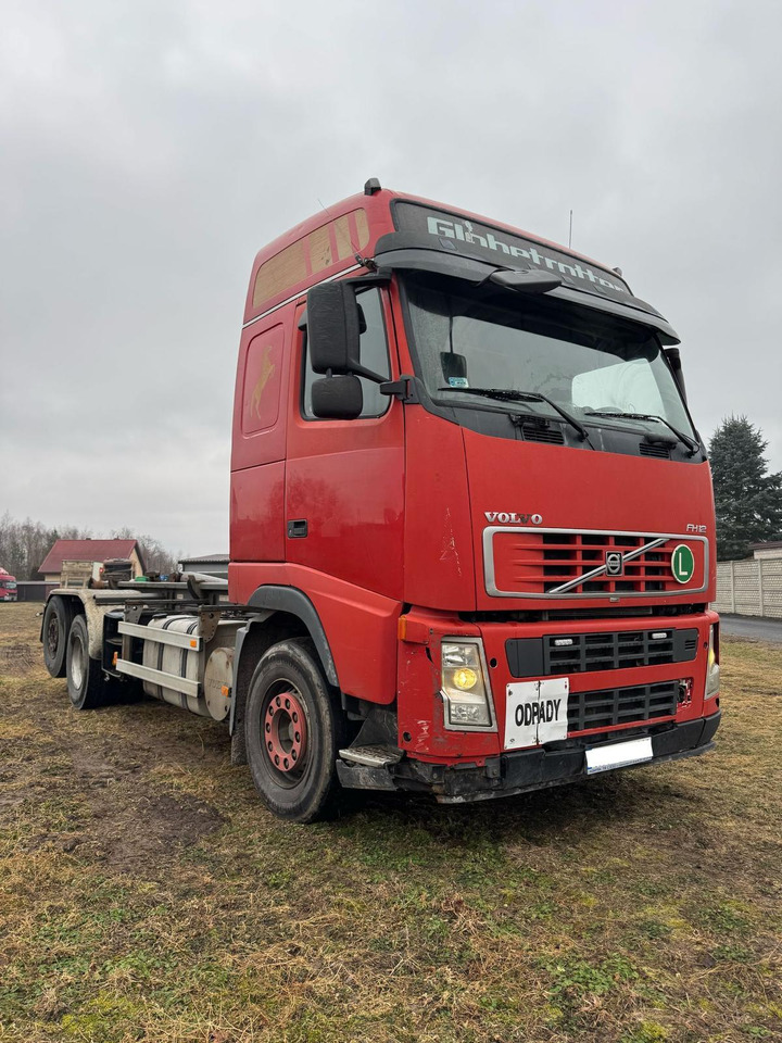 VOLVO FH12.460 - شاحنة ذات الخطاف: صور 1 VOLVO FH12.460 - شاحنة ذات الخطاف: صور 1