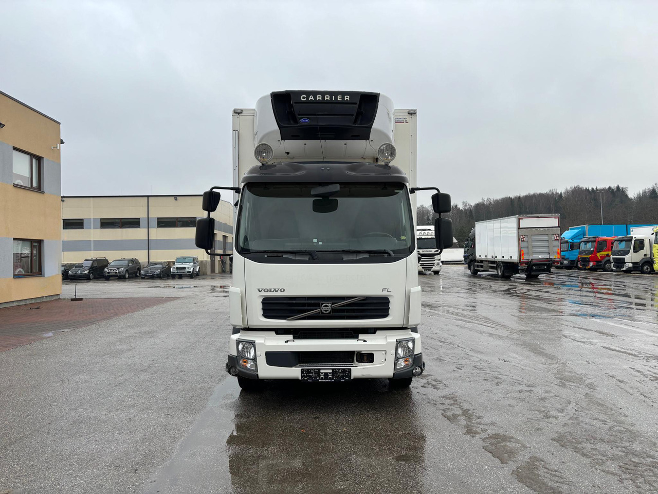 VOLVO FL 240 - مبردة شاحنة: صور 2 VOLVO FL 240 - مبردة شاحنة: صور 2