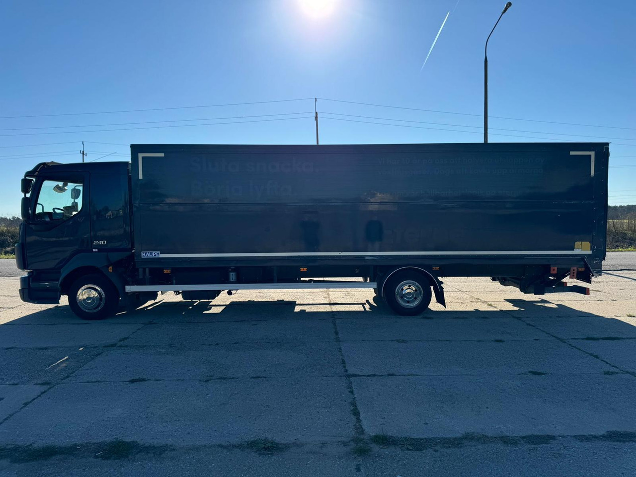 VOLVO FL 240 - بصندوق مغلق شاحنة: صور 5 VOLVO FL 240 - بصندوق مغلق شاحنة: صور 5