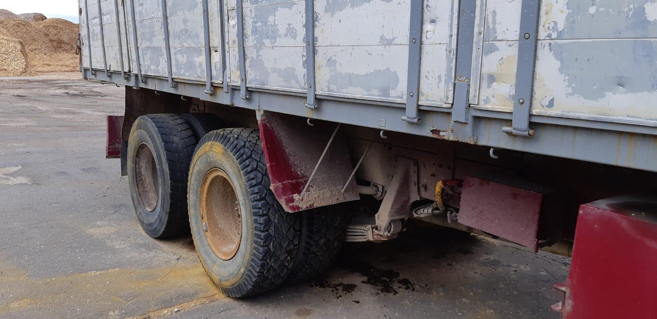VOLVO FL10 - قلابات: صور 5 VOLVO FL10 - قلابات: صور 5