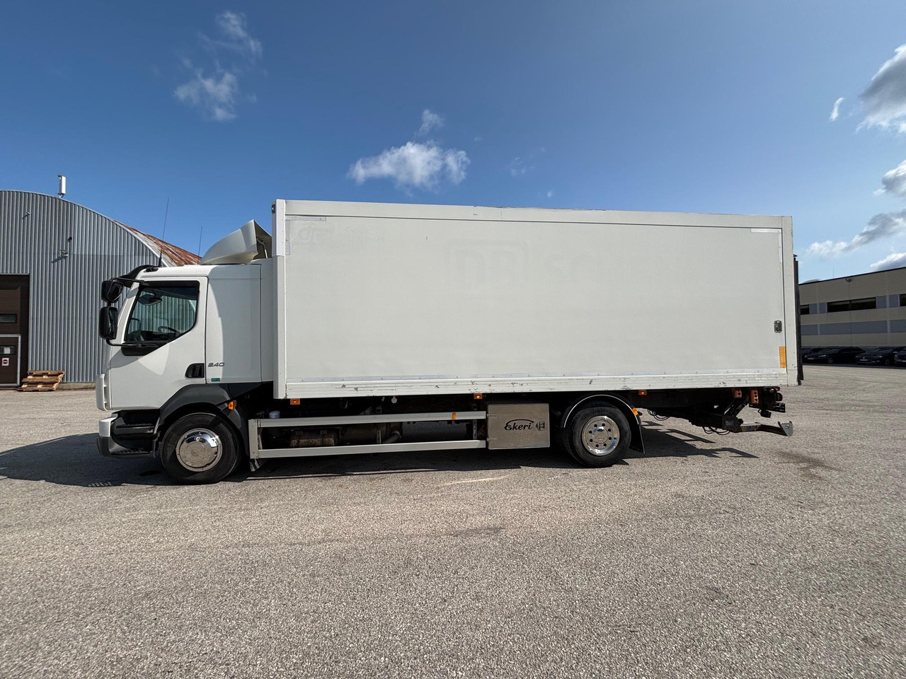 VOLVO FL240 - مبردة شاحنة: صور 4 VOLVO FL240 - مبردة شاحنة: صور 4