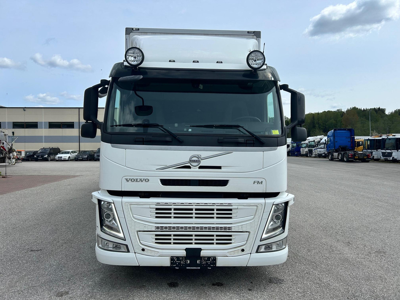 VOLVO FM330 - مبردة شاحنة: صور 3 VOLVO FM330 - مبردة شاحنة: صور 3