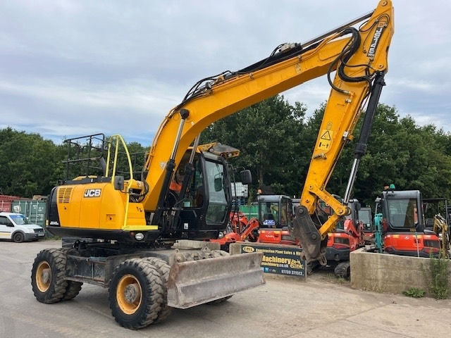 JCB JS 145 W - حفارة على عجلات: صور 4 JCB JS 145 W - حفارة على عجلات: صور 4