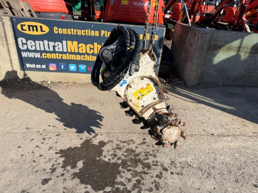 Simex TF100 - خندقکن: صور 2 Simex TF100 - خندقکن: صور 2