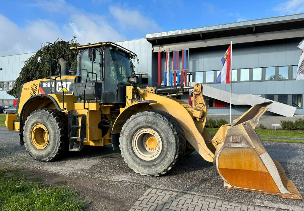 CAT 966 M XE - CE + EPA German machine! - اللودر بعجل: صور 1 CAT 966 M XE - CE + EPA German machine! - اللودر بعجل: صور 1