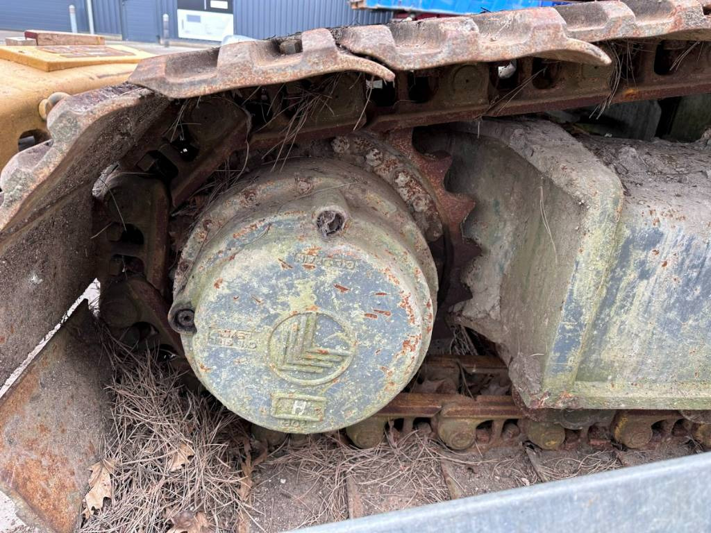 Liebherr LRB 155 for parts breaking dismantling - سائق كومة: صور 5 Liebherr LRB 155 for parts breaking dismantling - سائق كومة: صور 5