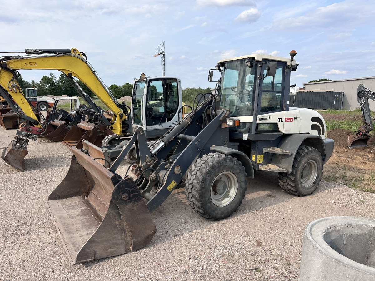 TEREX TL 120 - 30 Km/h Schaufel + Palettengabel Top ! - اللودر بعجل: صور 3 TEREX TL 120 - 30 Km/h Schaufel + Palettengabel Top ! - اللودر بعجل: صور 3
