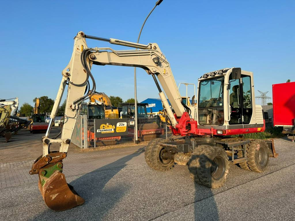 Takeuchi TB 175 W 8,7 ton. Klima Turbo 77 PS - حفارة على عجلات: صور 3 Takeuchi TB 175 W 8,7 ton. Klima Turbo 77 PS - حفارة على عجلات: صور 3