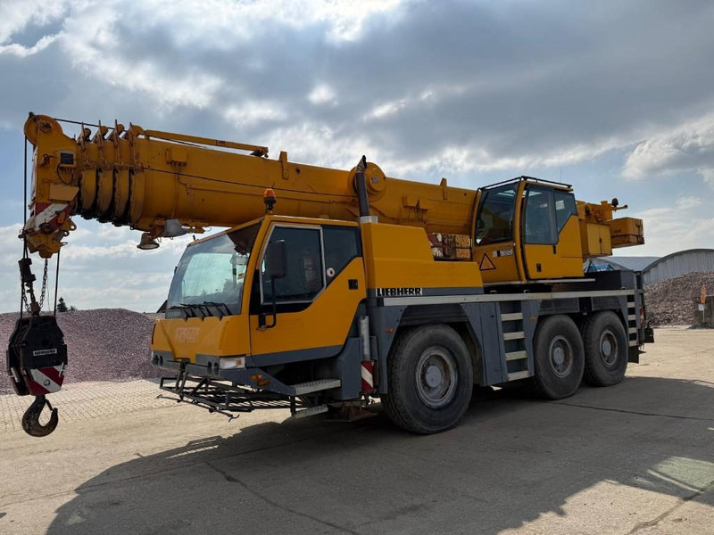 Liebherr LTM1055/1 - رافعة لجميع التضاريس: صور 3 Liebherr LTM1055/1 - رافعة لجميع التضاريس: صور 3