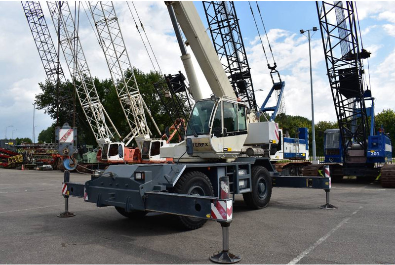 Terex Bendini RC30-1 - رافعة الطرق الوعرة: صور 2 Terex Bendini RC30-1 - رافعة الطرق الوعرة: صور 2