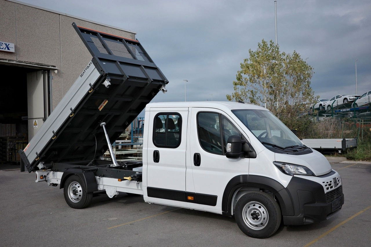 Fiat Ducato 35H Cabinato L4 DoKa 3-Seiten-Kipper 140 - قلاب صغير, الشاحنات الصغيرة كابينة مزدوجة: صور 5 Fiat Ducato 35H Cabinato L4 DoKa 3-Seiten-Kipper 140 - قلاب صغير, الشاحنات الصغيرة كابينة مزدوجة: صور 5