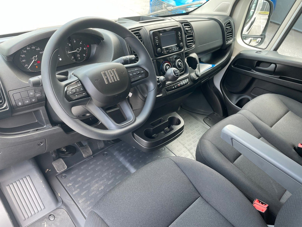 فان المدمجة Fiat Ducato S2 30L L2H1 120 Kastenwagen 2025: صور 7