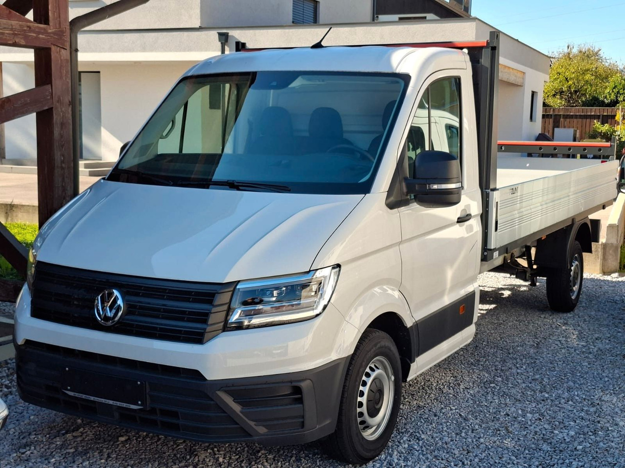 Volkswagen Crafter 35 L4 EKA Scattolini Pritsche 140 PS - الشاحنات الصغيرة المسطحة: صور 1 Volkswagen Crafter 35 L4 EKA Scattolini Pritsche 140 PS - الشاحنات الصغيرة المسطحة: صور 1