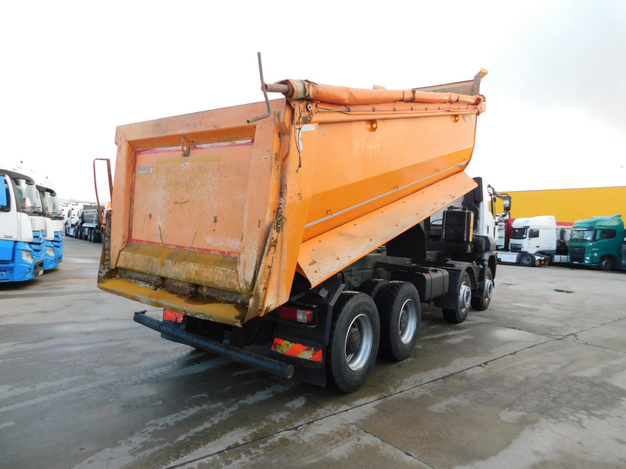 Ford 4142d 8x4 dcab e6 12tx2210 - قلابات: صور 3 Ford 4142d 8x4 dcab e6 12tx2210 - قلابات: صور 3