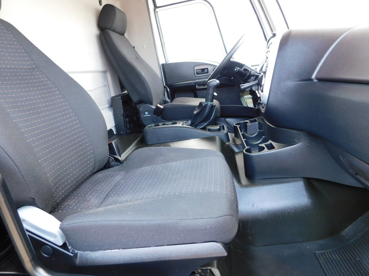 Ford 4142d 8x4 dcab e6 16s223 - قلابات: صور 5 Ford 4142d 8x4 dcab e6 16s223 - قلابات: صور 5