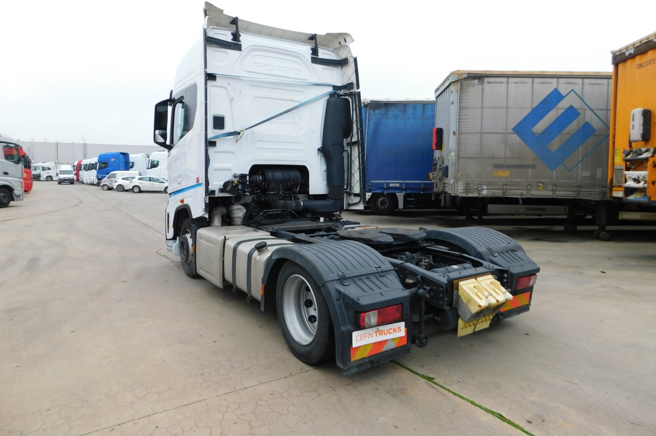 Ford F max ll 4x2 scab e6 12tx2620 - شاحنة جرار: صور 4 Ford F max ll 4x2 scab e6 12tx2620 - شاحنة جرار: صور 4