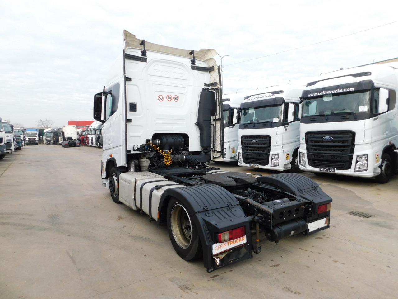 Ford F max ll 4x2 scab e6 12tx2620 - شاحنة جرار: صور 4 Ford F max ll 4x2 scab e6 12tx2620 - شاحنة جرار: صور 4