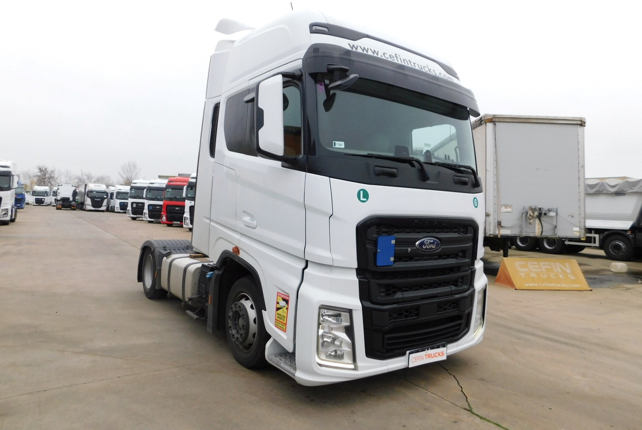 Ford F max ll 4x2 scab e6 12tx2620 - شاحنة جرار: صور 2 Ford F max ll 4x2 scab e6 12tx2620 - شاحنة جرار: صور 2