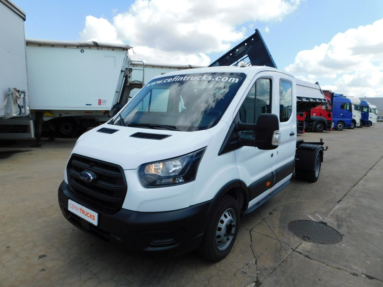 Ford Transit - قلاب صغير: صور 1 Ford Transit - قلاب صغير: صور 1