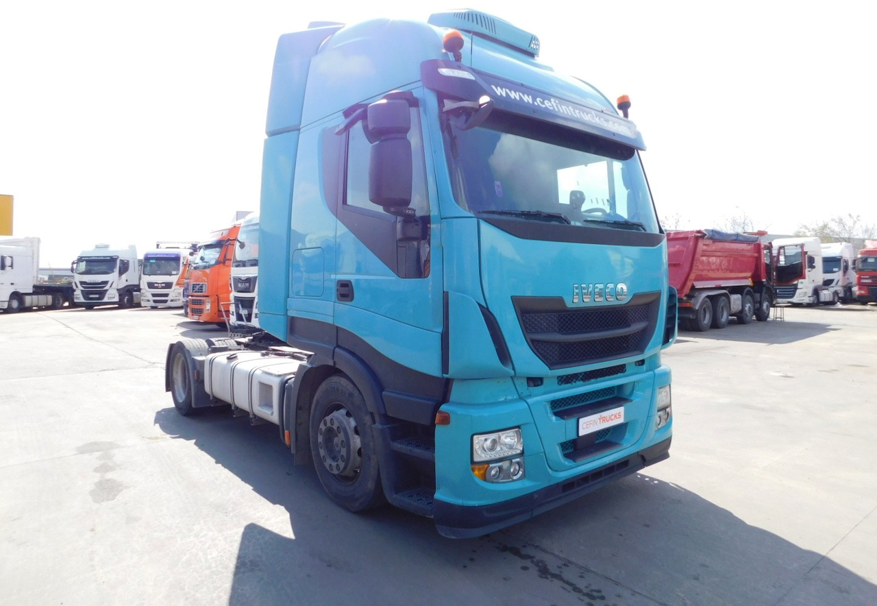 Iveco As440t fp lt - شاحنة جرار: صور 2 Iveco As440t fp lt - شاحنة جرار: صور 2
