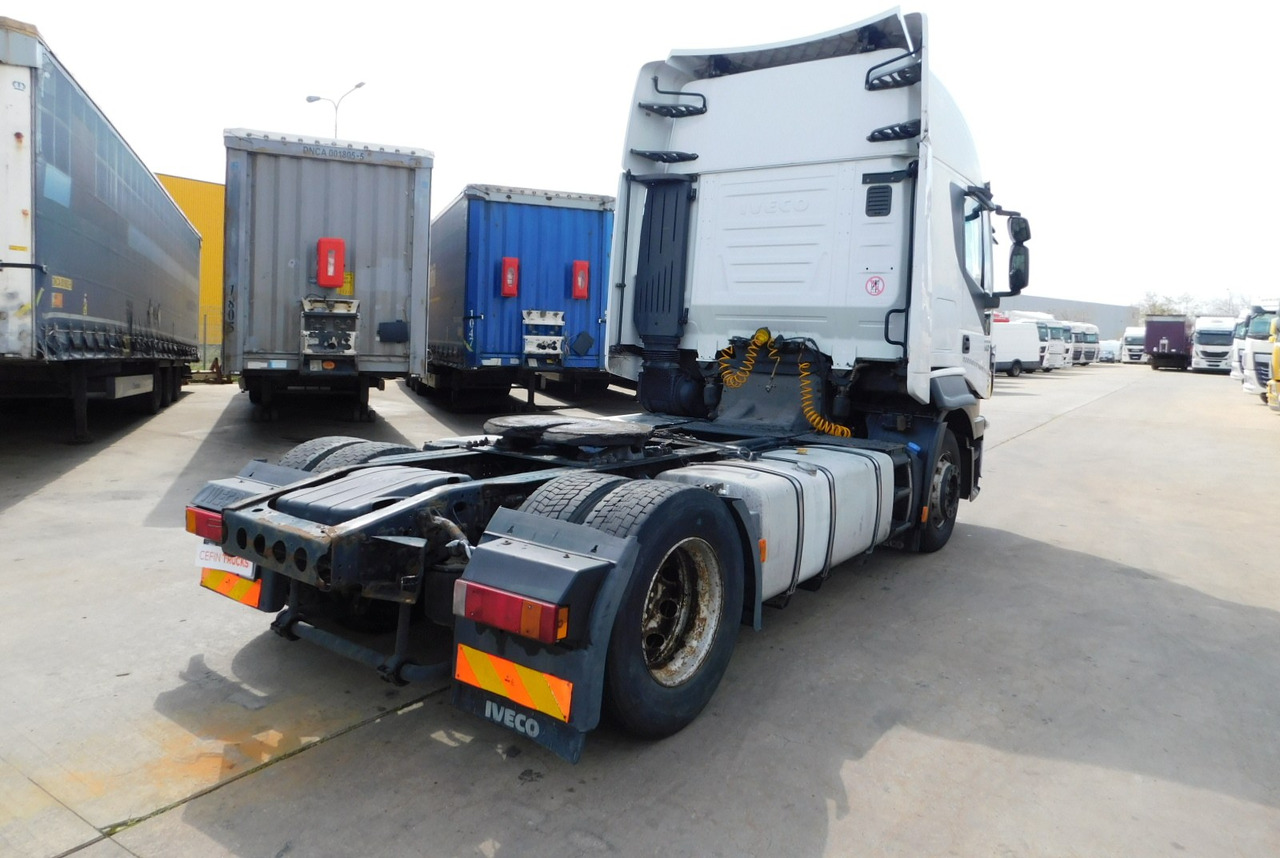 Iveco As440tp - شاحنة جرار: صور 3 Iveco As440tp - شاحنة جرار: صور 3