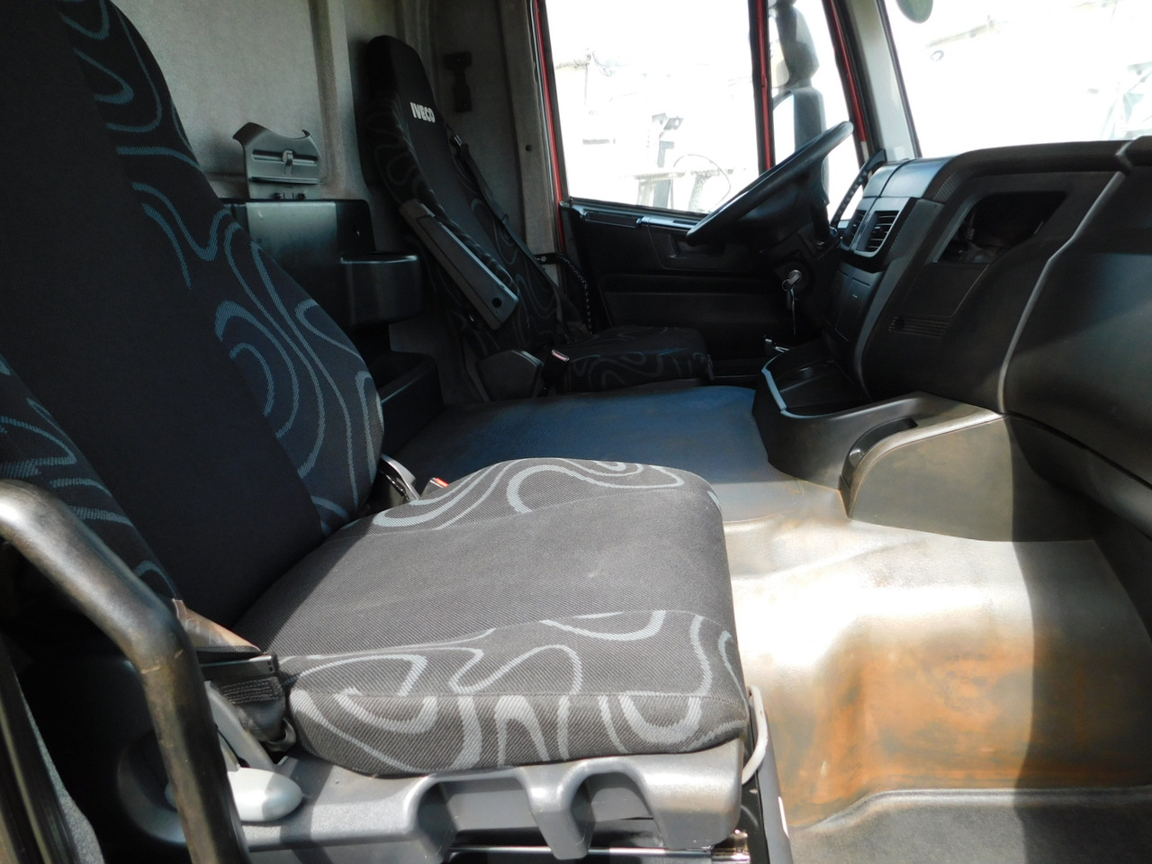 Iveco Trakker 450 - قلابات: صور 5 Iveco Trakker 450 - قلابات: صور 5