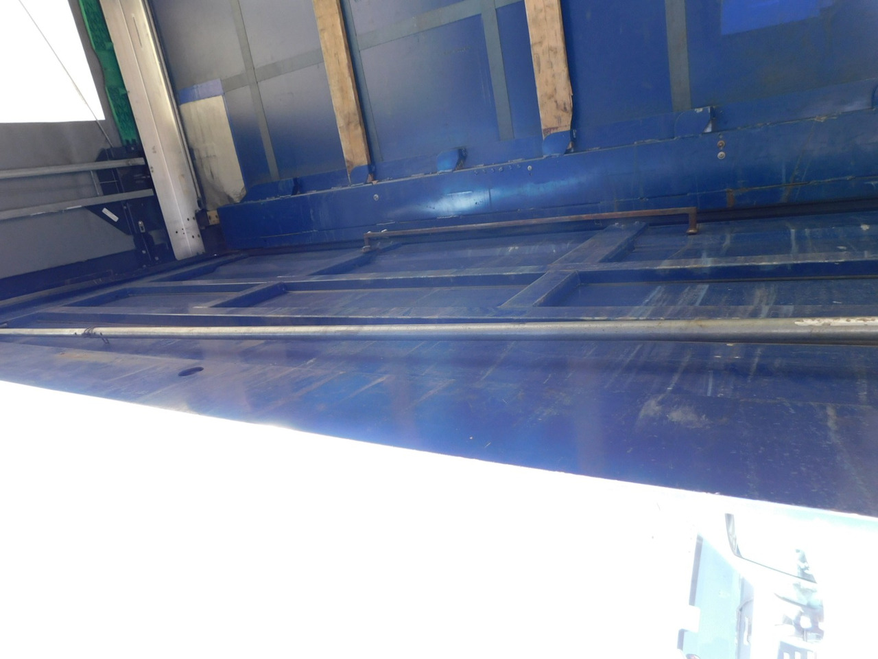 الخيمة نصف مقطورة Krone Sd da06clnf: صور 8 الخيمة نصف مقطورة Krone Sd da06clnf: صور 8