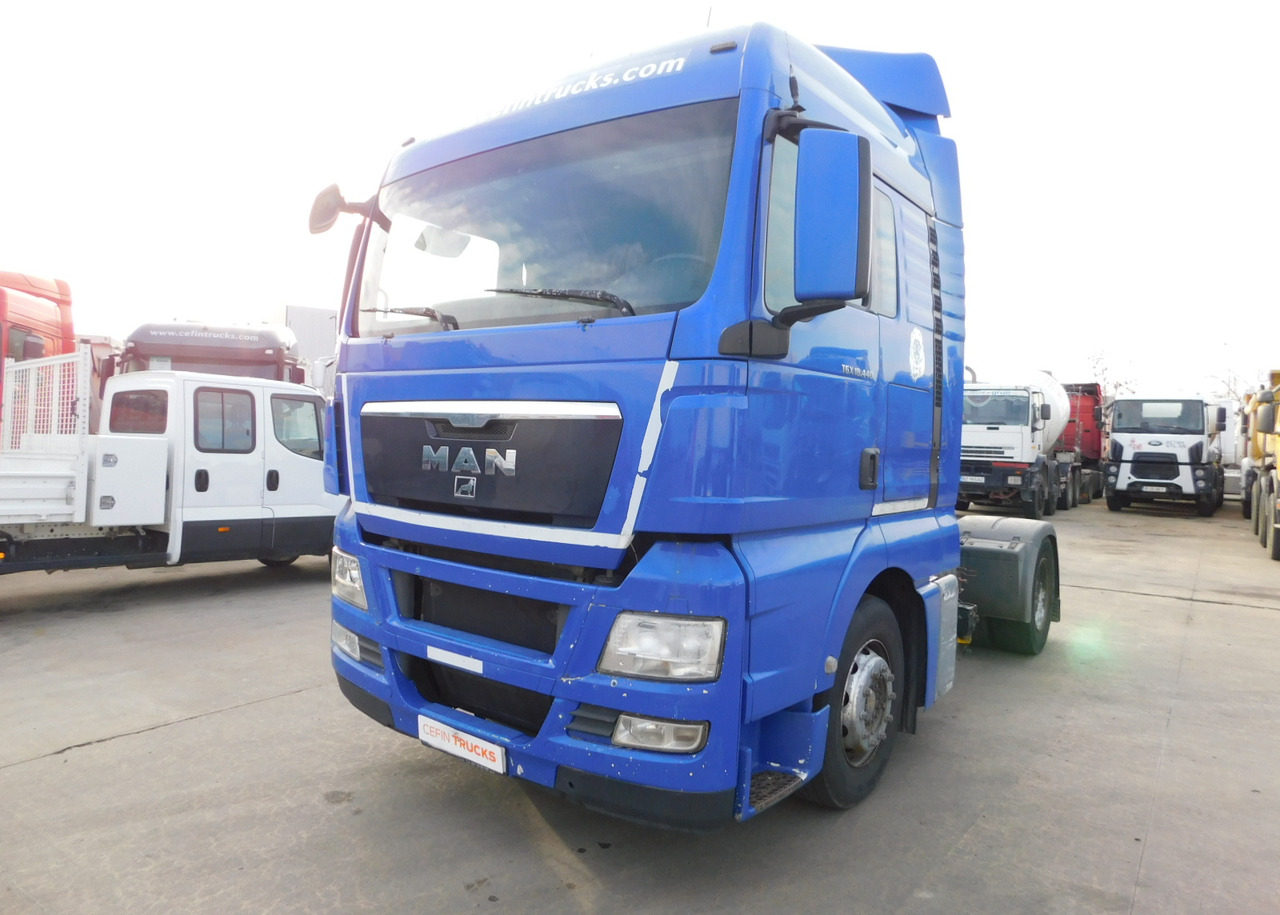 Man Tgx 18440 - شاحنة جرار: صور 1 Man Tgx 18440 - شاحنة جرار: صور 1