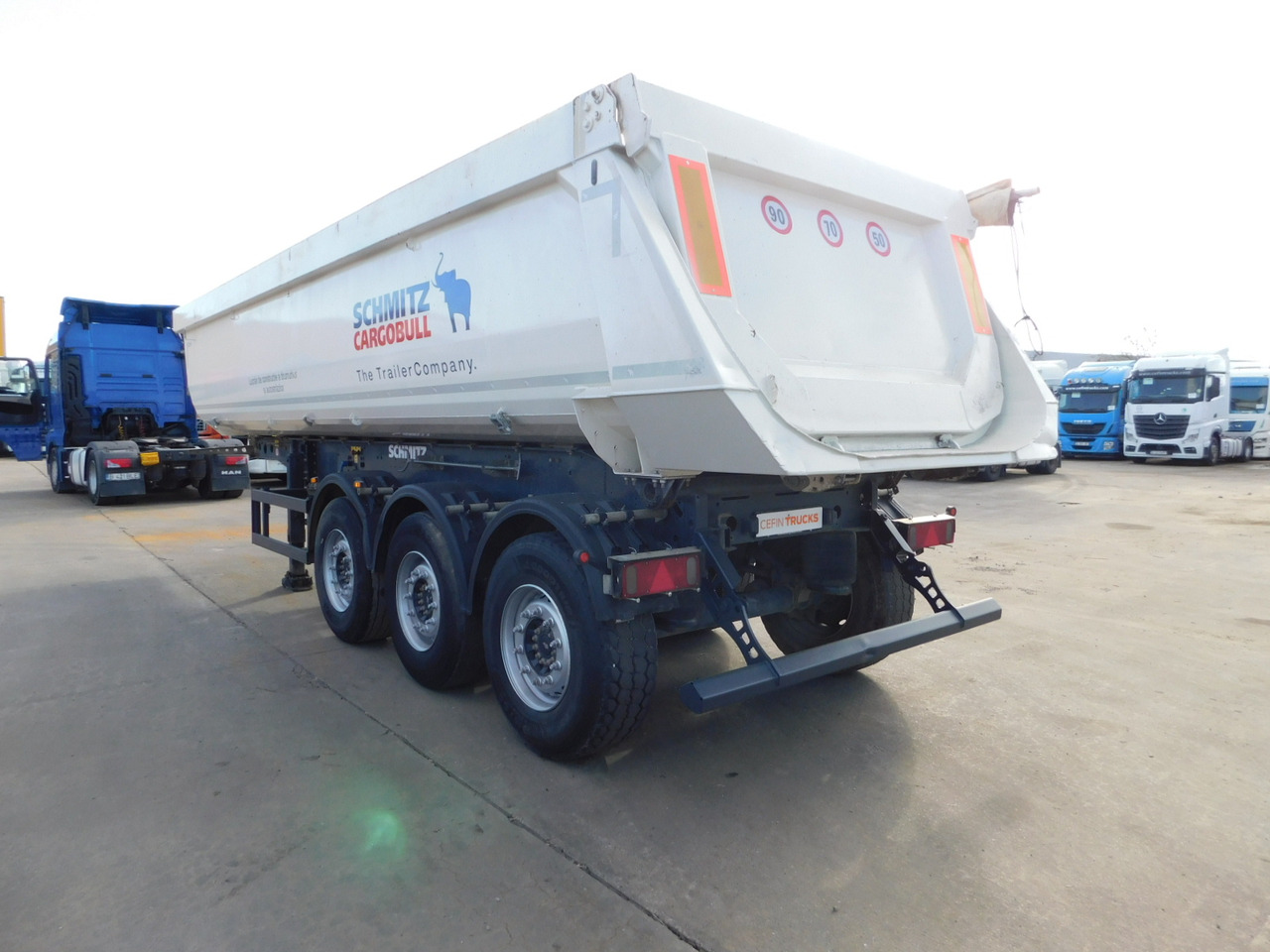 Schmitz Cargobull ski 24 - قلابة نصف مقطورة: صور 4 Schmitz Cargobull ski 24 - قلابة نصف مقطورة: صور 4