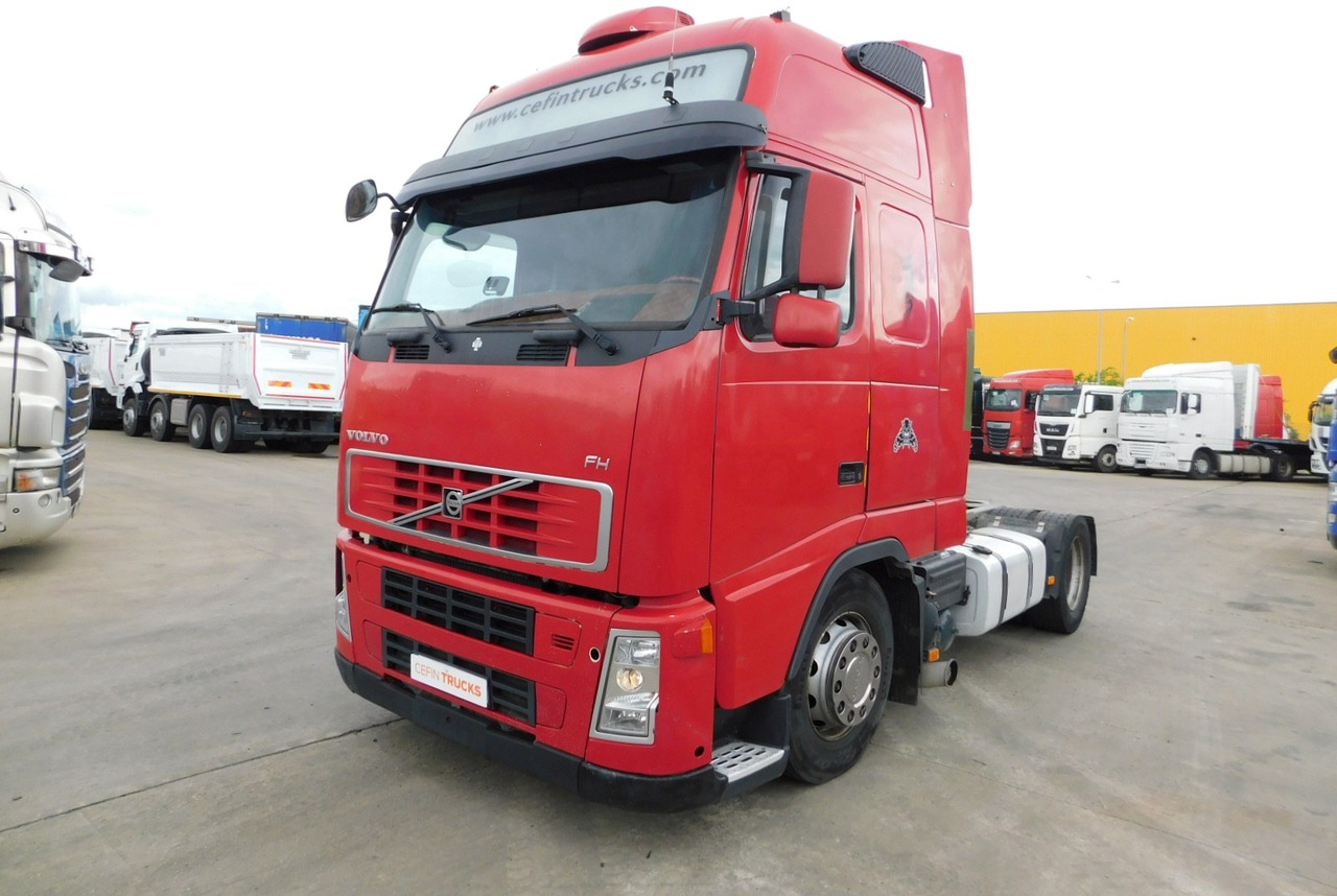 شاحنة جرار Volvo Fh 440: صور 1