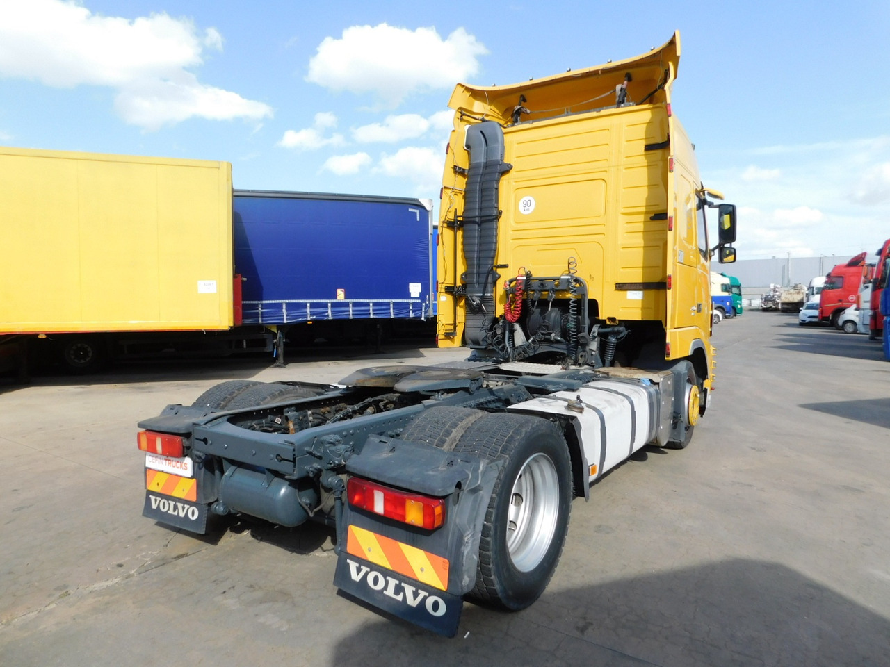 Volvo Fh 460 - شاحنة جرار: صور 3 Volvo Fh 460 - شاحنة جرار: صور 3