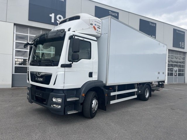 MAN TGM 15.290 4x2 LL Tiefkühler ATP möglich Euro6 - الشاحنات الصغيرة المبردة: صور 1 MAN TGM 15.290 4x2 LL Tiefkühler ATP möglich Euro6 - الشاحنات الصغيرة المبردة: صور 1