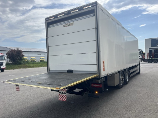 تأجير MAN TGS 26.460 6x2-4 Euro6 Klima Navi Luftfeder MAN TGS 26.460 6x2-4 Euro6 Klima Navi Luftfeder: صور 9