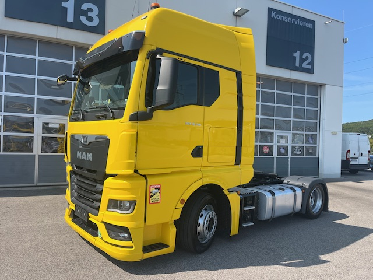MAN TGX 18.510 4x2 LL SA mit PTO Nebenabtrieb Euro6 ZV - شاحنة جرار: صور 1 MAN TGX 18.510 4x2 LL SA mit PTO Nebenabtrieb Euro6 ZV - شاحنة جرار: صور 1