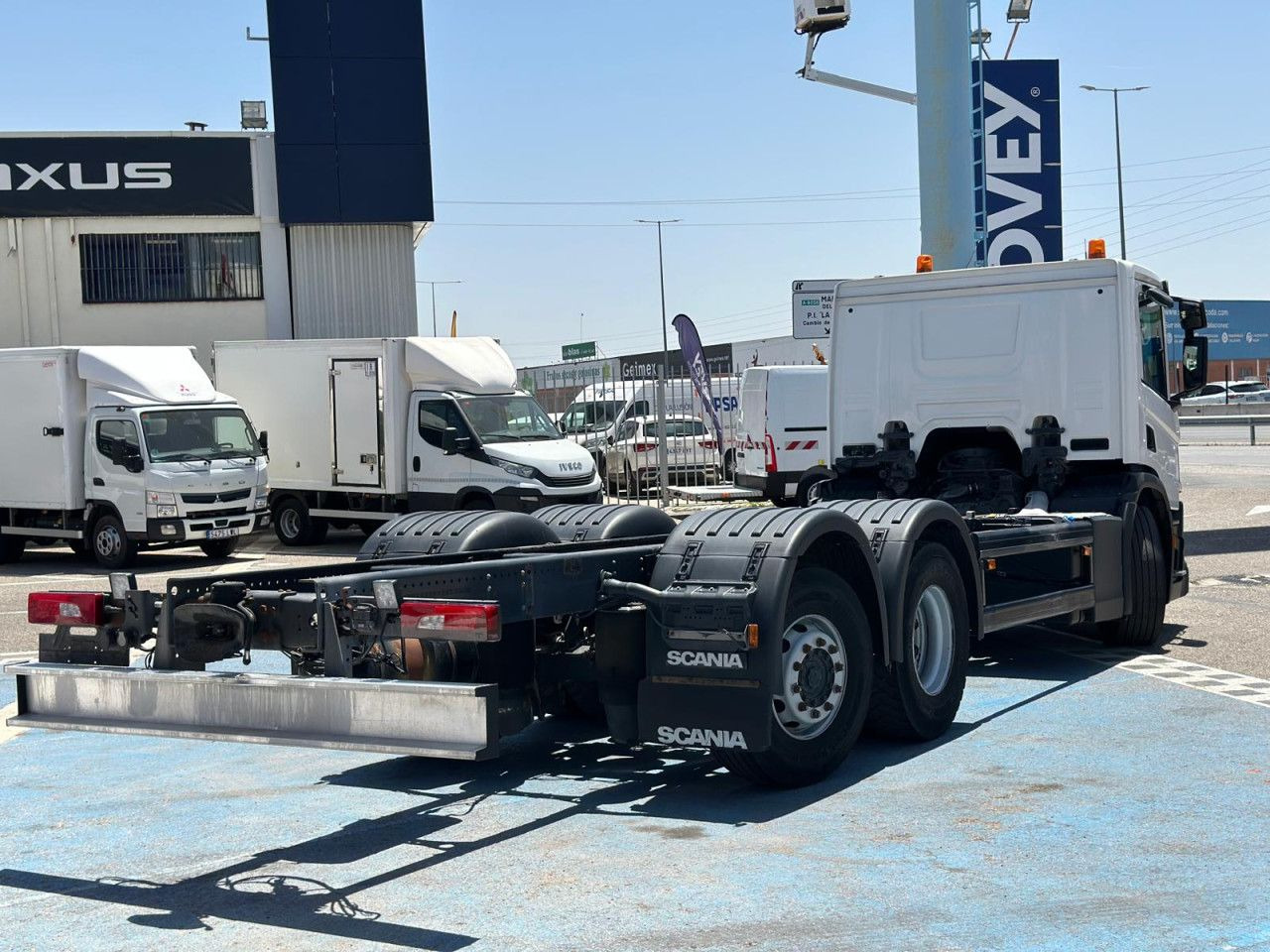 Scania P 410 - شاحنة جرار: صور 4 Scania P 410 - شاحنة جرار: صور 4
