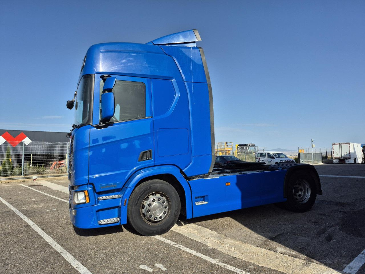 Scania R 450 - شاحنة جرار: صور 2 Scania R 450 - شاحنة جرار: صور 2