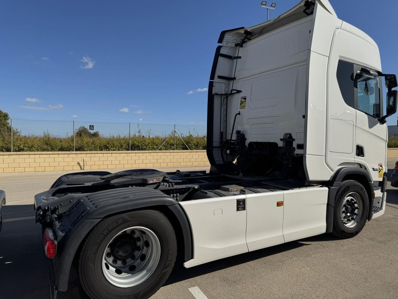 Scania R 460 - شاحنة جرار: صور 4 Scania R 460 - شاحنة جرار: صور 4