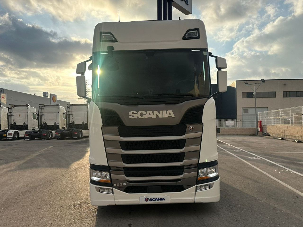Scania S 500 - شاحنة جرار: صور 1 Scania S 500 - شاحنة جرار: صور 1