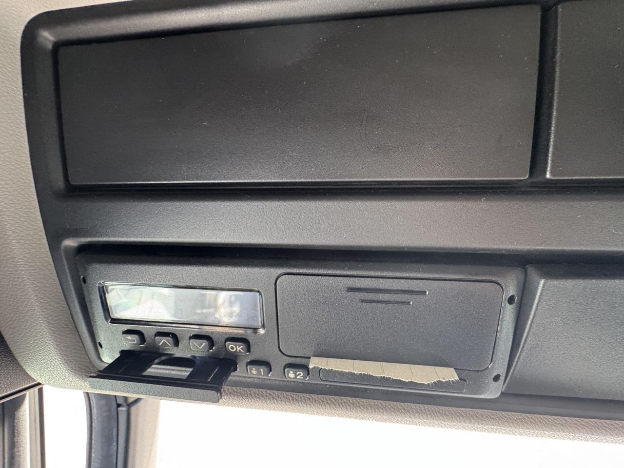 شاحنة جرار Scania S 500: صور 14