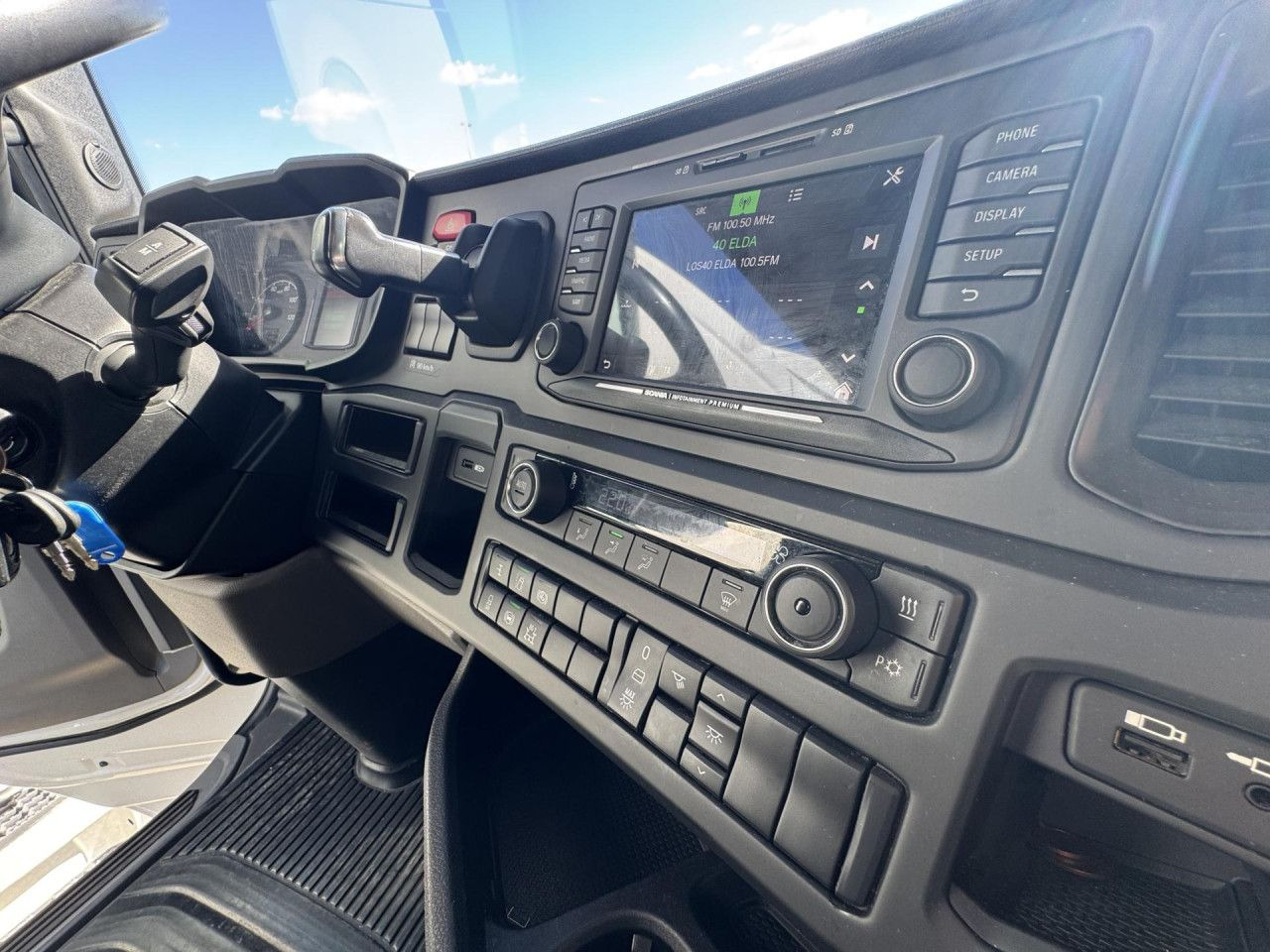 شاحنة جرار Scania S 500: صور 11