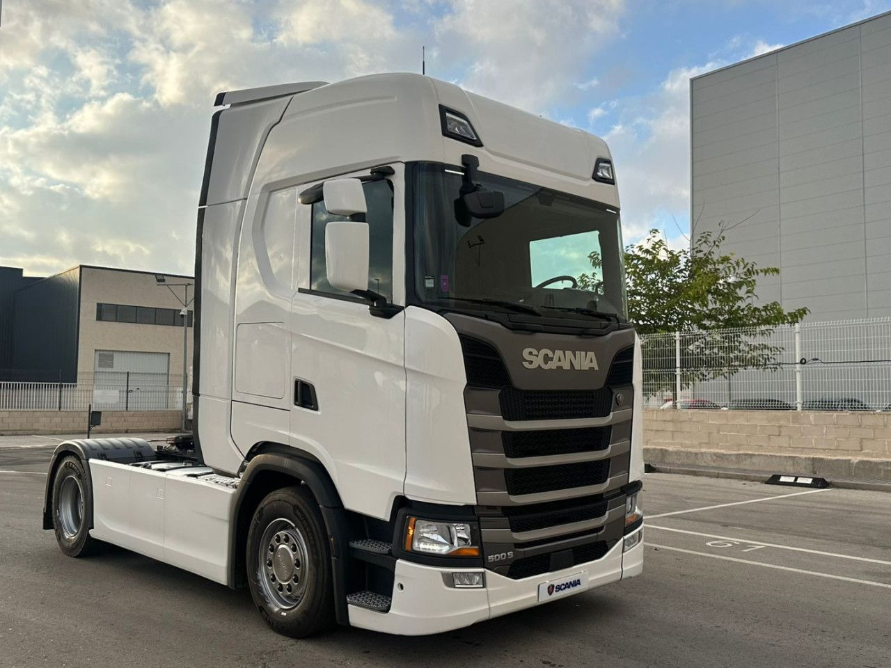 Scania S 500 - شاحنة جرار: صور 4 Scania S 500 - شاحنة جرار: صور 4