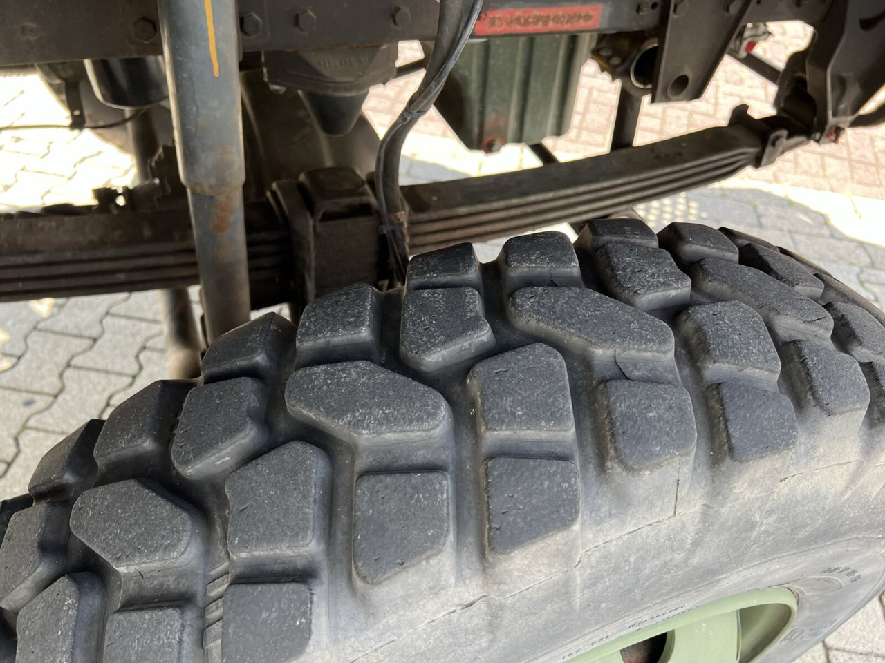 110-17 AW 4x4 110-17 AW 4x4, Ex-, Küche - شاحنة ستارة: صور 2 110-17 AW 4x4 110-17 AW 4x4, Ex-, Küche - شاحنة ستارة: صور 2