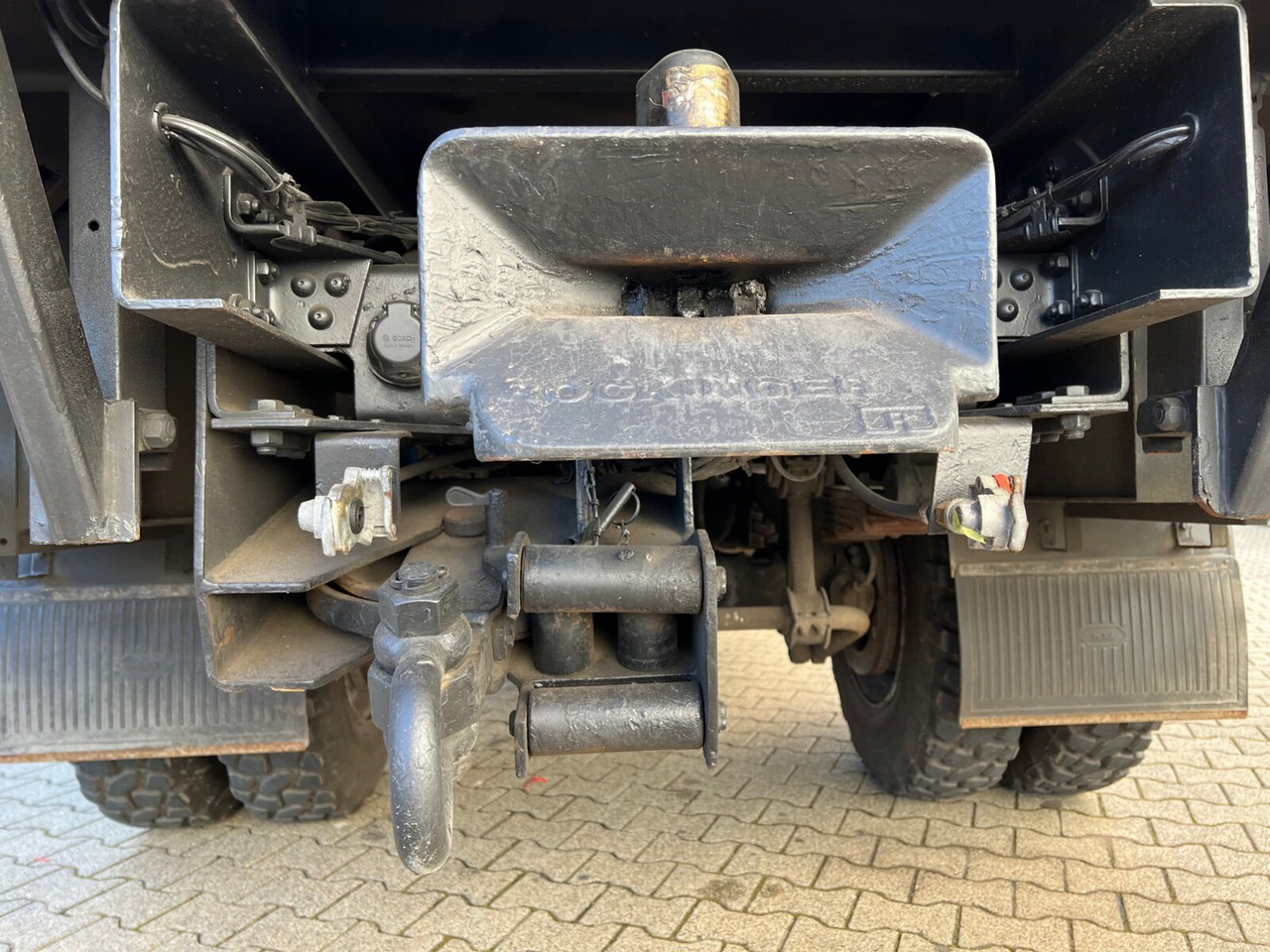 120-23 AW 4x4 Doka 120-23 AW 4x4 Doka, V8-Motor, Gerätewagen, Seilwinde - شاحنات مسطحة: صور 2 120-23 AW 4x4 Doka 120-23 AW 4x4 Doka, V8-Motor, Gerätewagen, Seilwinde - شاحنات مسطحة: صور 2