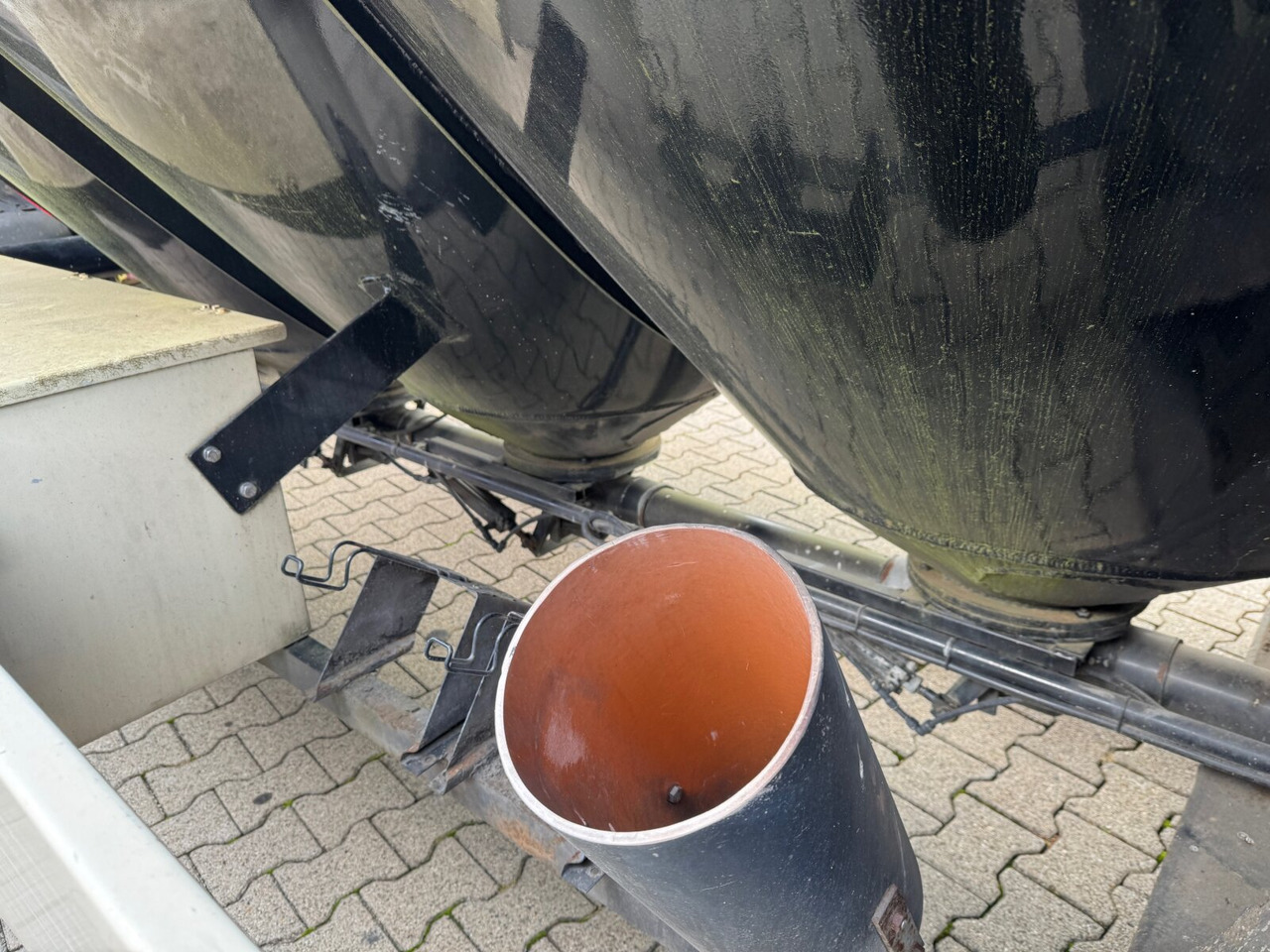 97WSL 33-24 Siloauflieger Welgro 97WSL 33-24 Siloauflieger, Lenkachse, 8 Kammern, ca. 51m³ - بلكر: صور 2 97WSL 33-24 Siloauflieger Welgro 97WSL 33-24 Siloauflieger, Lenkachse, 8 Kammern, ca. 51m³ - بلكر: صور 2