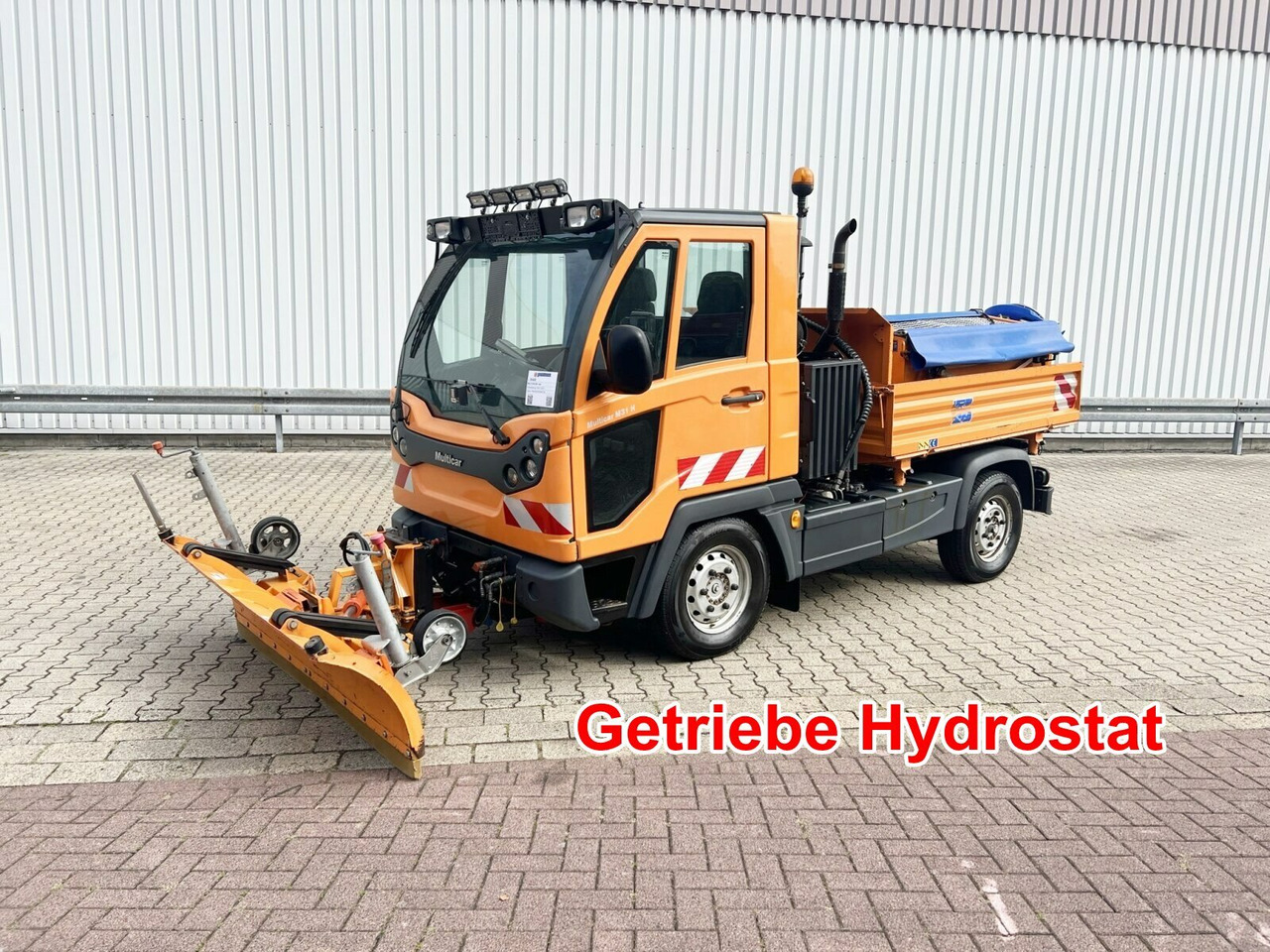 Andere M31 4x4 M31 4x4, 3-S-Kipper, Schneepflug, Streuer - قلابات, سيارة بلدية: صور 1 Andere M31 4x4 M31 4x4, 3-S-Kipper, Schneepflug, Streuer - قلابات, سيارة بلدية: صور 1