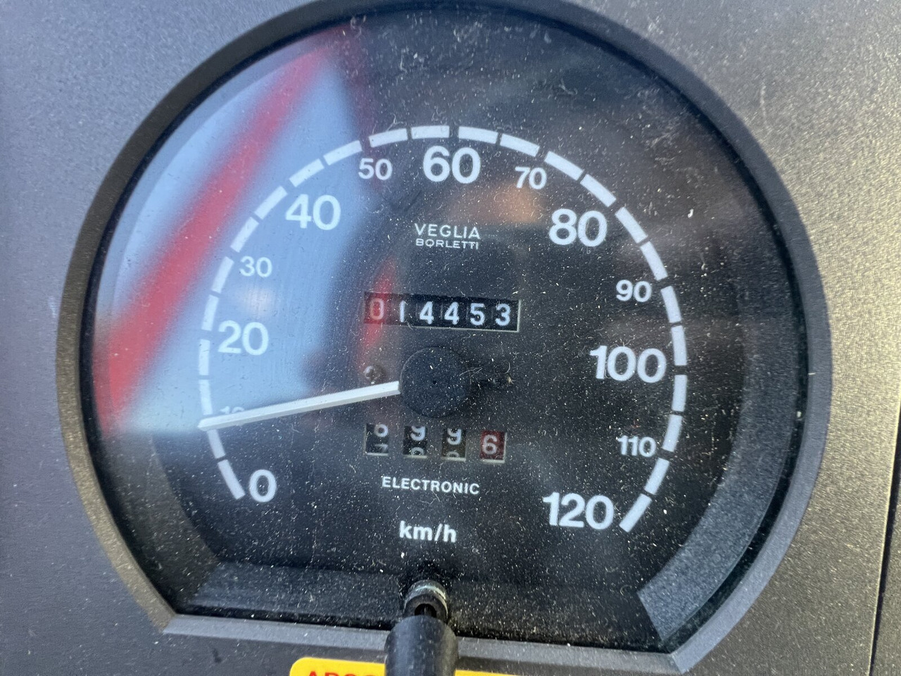 FF 95 E 18 WR 4x4 FF 95 E 18 WR 4x4, 6000l Wassertank - شاحنة صهريج: صور 5 FF 95 E 18 WR 4x4 FF 95 E 18 WR 4x4, 6000l Wassertank - شاحنة صهريج: صور 5