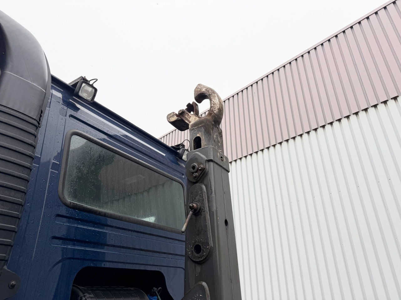 FM 410 6x2 FM 410 6x2, Lenk-/Liftachse, Motorabtrieb - شاحنة ذات الخطاف: صور 2 FM 410 6x2 FM 410 6x2, Lenk-/Liftachse, Motorabtrieb - شاحنة ذات الخطاف: صور 2