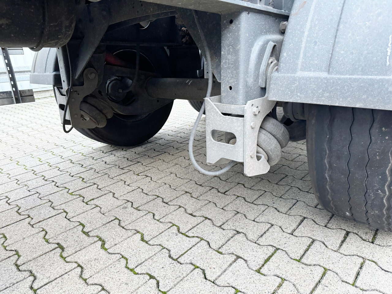 GSODAM GSTB3SL Holzauflieger GSODAM GSTB3SL Holzauflieger, Liftachse - نصف مقطورة اخشاب: صور 3 GSODAM GSTB3SL Holzauflieger GSODAM GSTB3SL Holzauflieger, Liftachse - نصف مقطورة اخشاب: صور 3