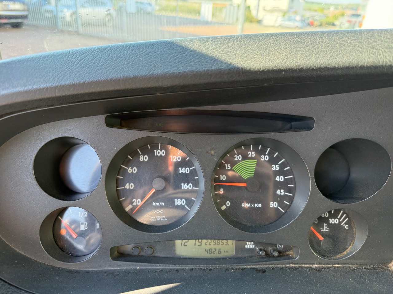 Iveco Daily 65C15D 4x2 Doka Daily 65C15D 4x2 Doka, Grüne Plakette, City-Abroller - شاحنة ذات الخطاف: صور 2 Iveco Daily 65C15D 4x2 Doka Daily 65C15D 4x2 Doka, Grüne Plakette, City-Abroller - شاحنة ذات الخطاف: صور 2