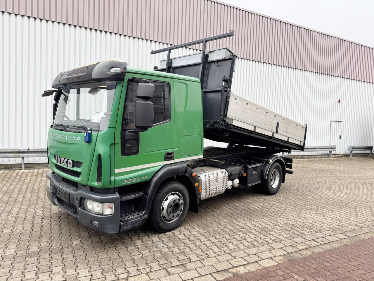 Iveco EuroCargo ML140E25 4x2 EuroCargo ML140E25 4x2, 2x AHK - قلابات: صور 1 Iveco EuroCargo ML140E25 4x2 EuroCargo ML140E25 4x2, 2x AHK - قلابات: صور 1